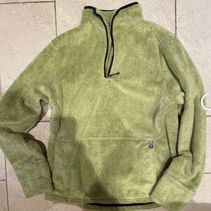 Women’s Northface half zip large fleece